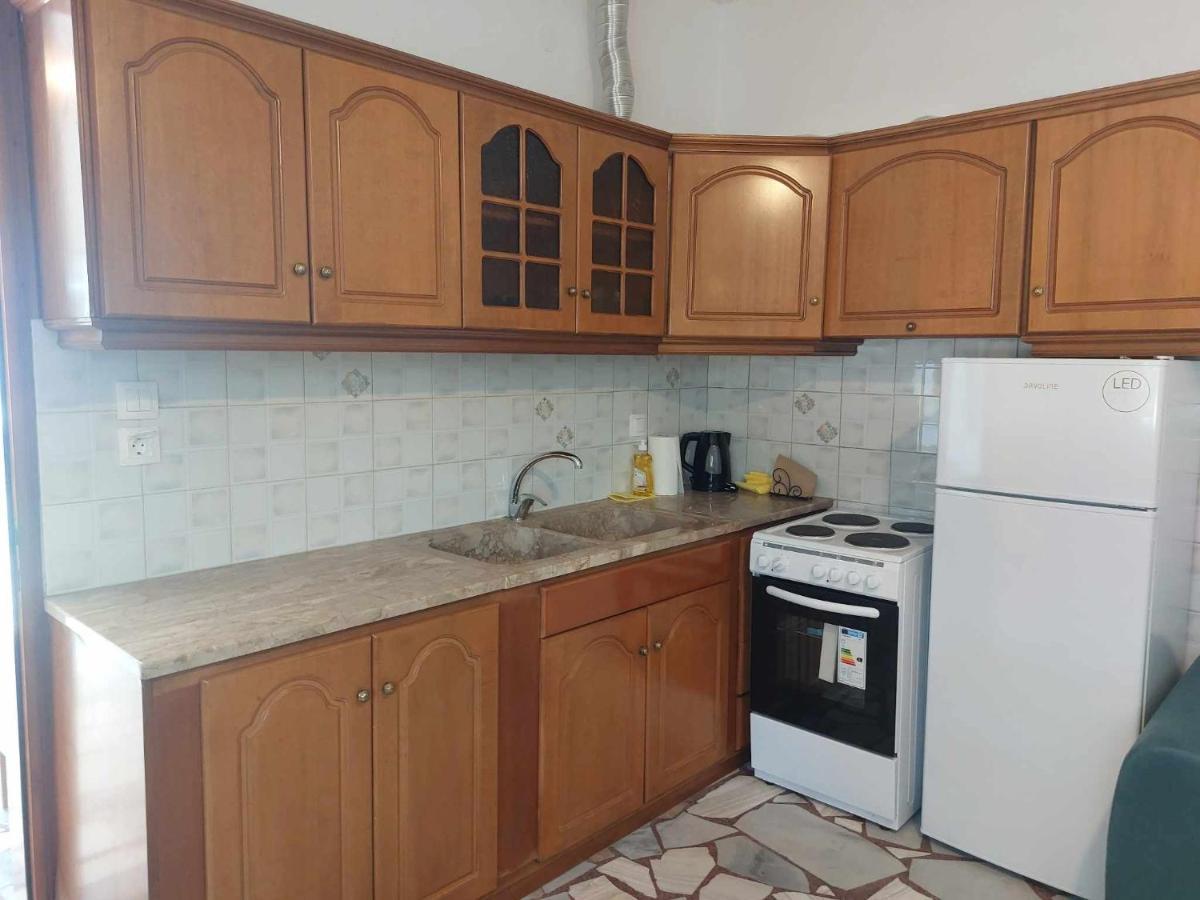 Studio Με Όλες Τις Ανέσεις Vétrina Buitenkant foto